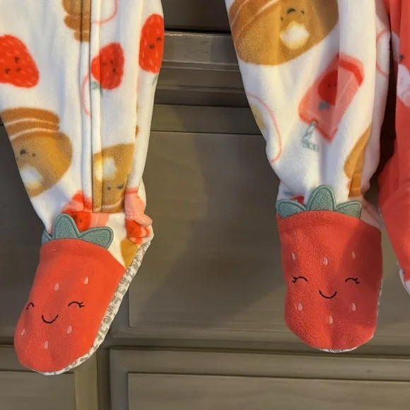 NWT Lot of 3 Carters Zip Up Fleecy Pajamas One Pieces 18 months - Picture 7 of 9